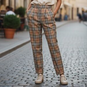 BURBERRYS Women's Pants